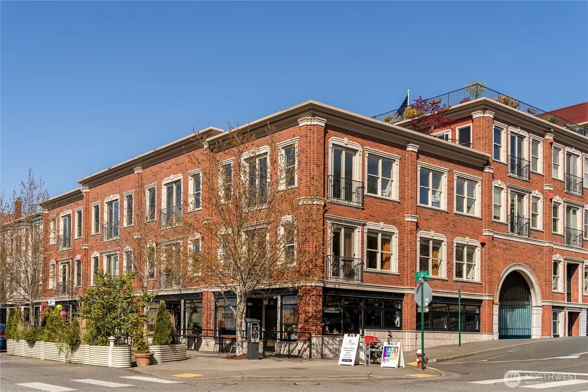 1134 Finnegan Way #201, Bellingham, WA 98225 - #1