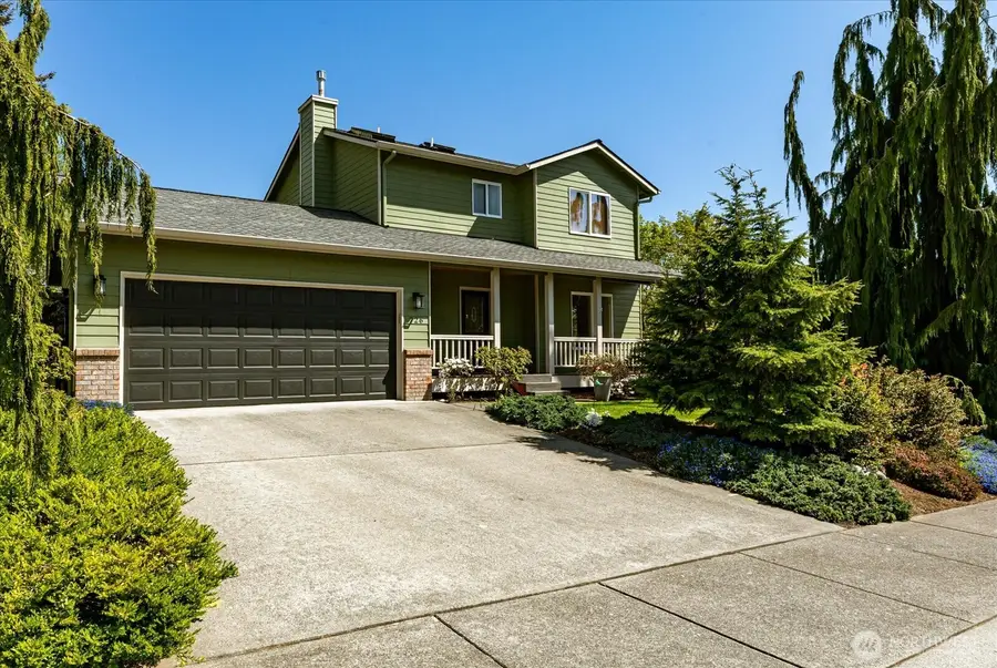 726 SW Puffin Street, Oak Harbor, WA 98277 - #3