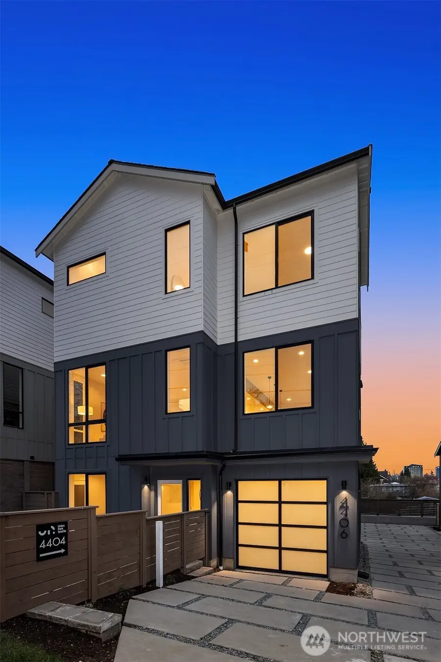 4406 1st Avenue Ne, Seattle, WA 98105 - #2