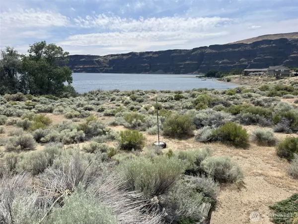 1046 S Section Place #2, Quincy, WA 98848