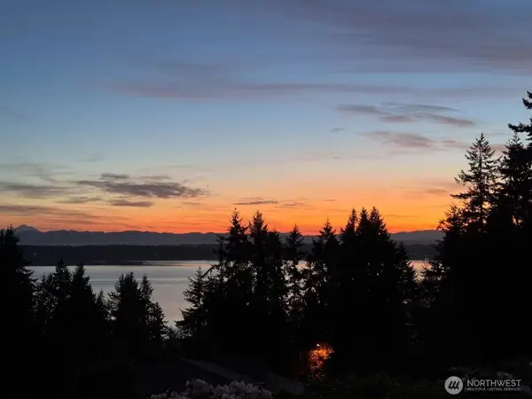 3834 Passage View Lane, Langley, WA 98260