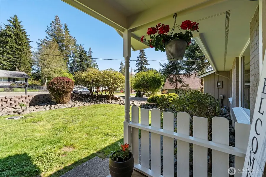 631 N 6th Street, Montesano, WA 98563 - #3