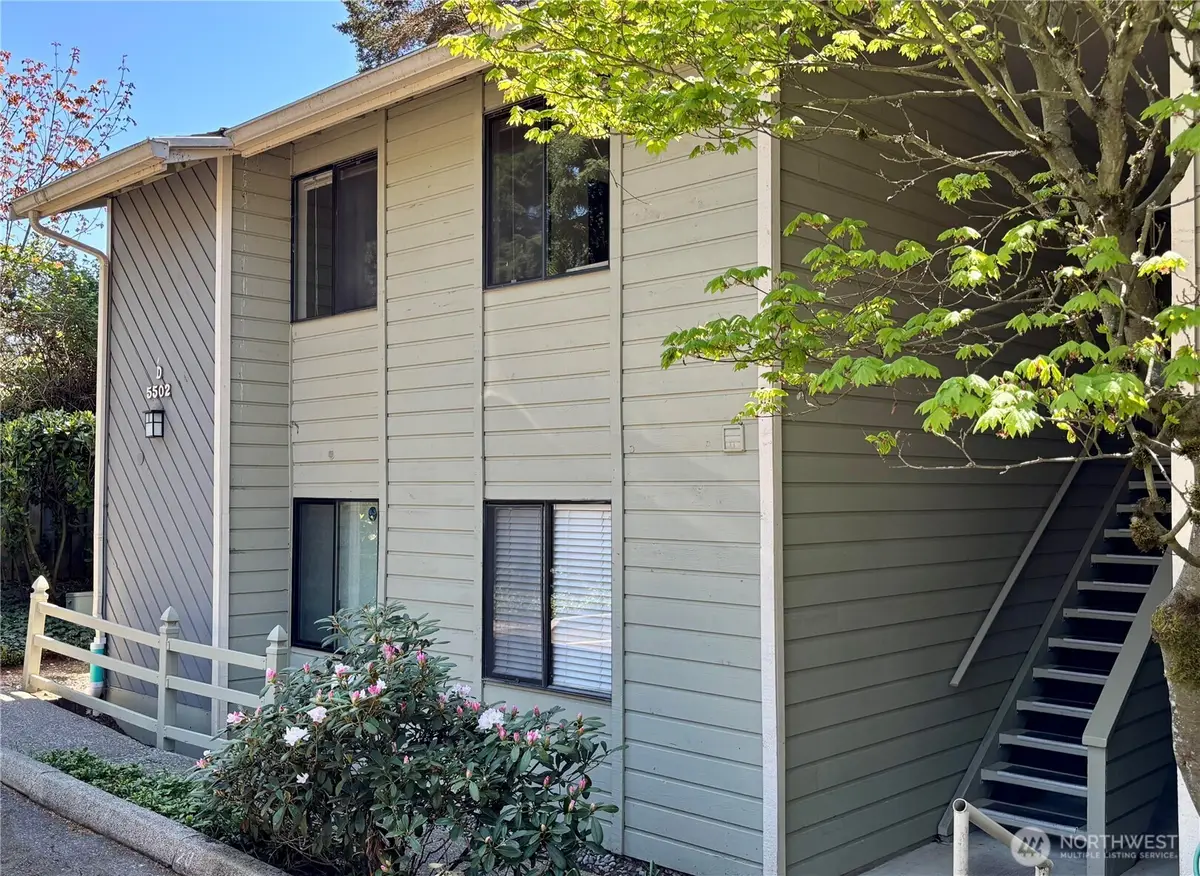 5502 220th Street Sw #D201, Mountlake Terrace, WA 98043 - #1