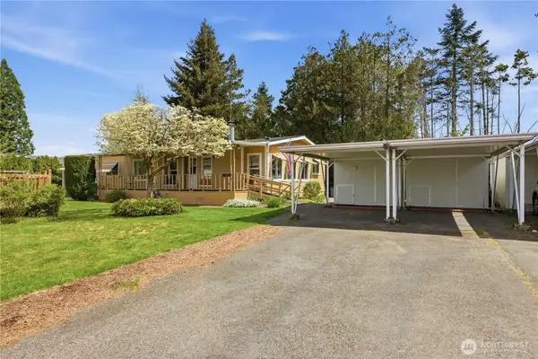 785 Dogwood Place, Enumclaw, WA 98022