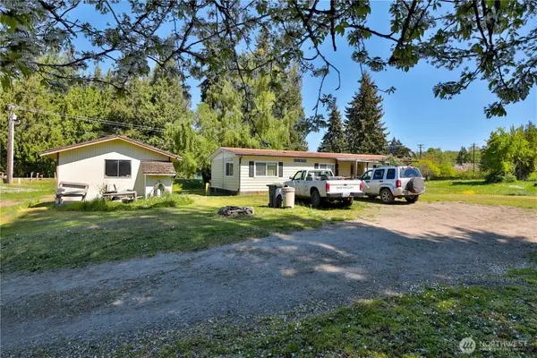 3220 Woodcock Road, Sequim, WA 98382
