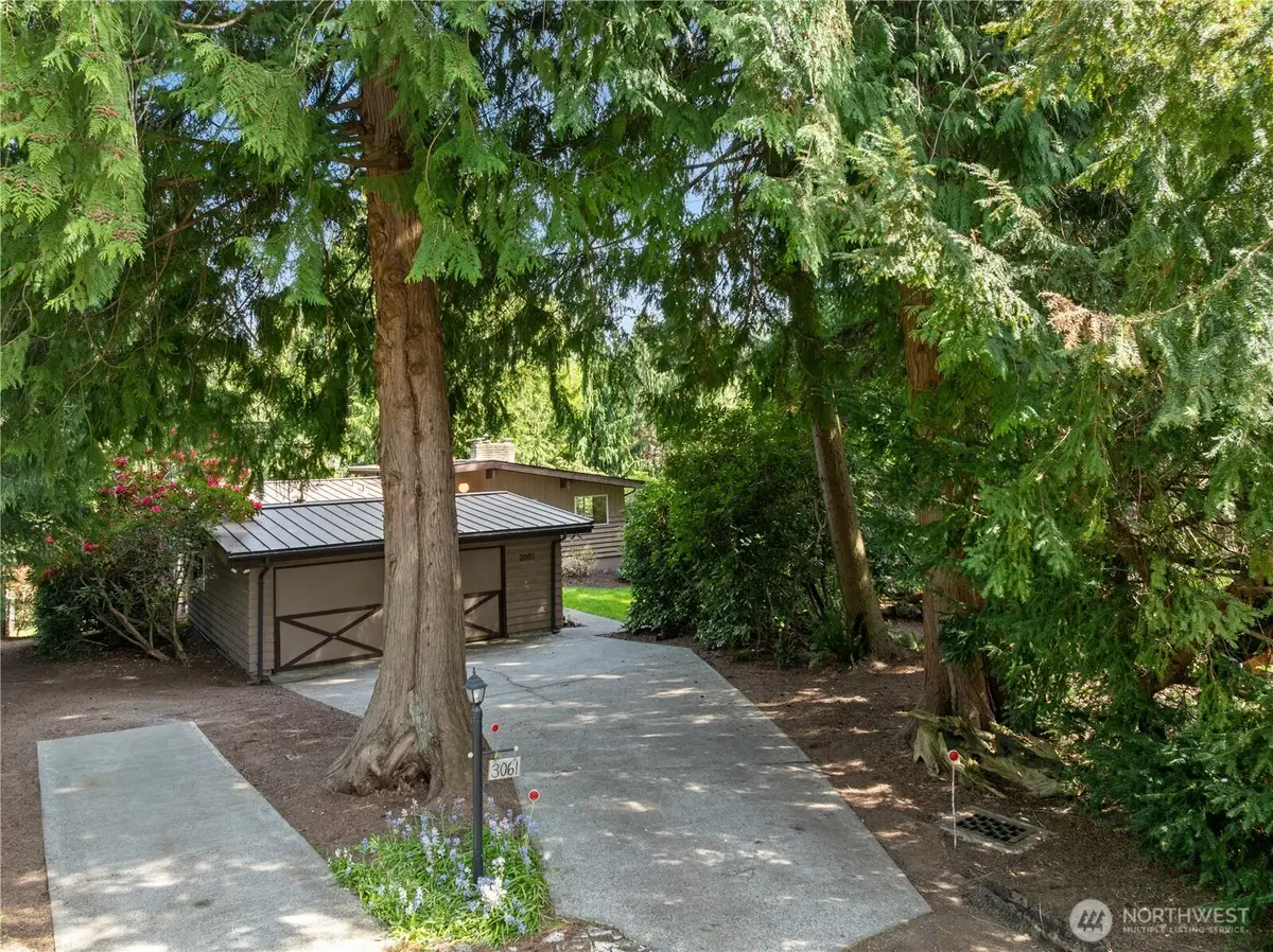 3061 NE 203rd Street, Lake Forest Park, WA 98155 - #1
