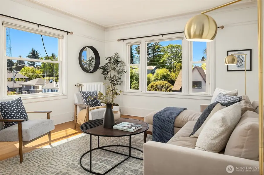 1902 Bigelow Avenue N #403, Seattle, WA 98109 - #3