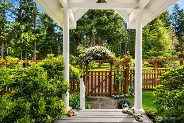 5427 Bayview Road, Langley, WA 98260