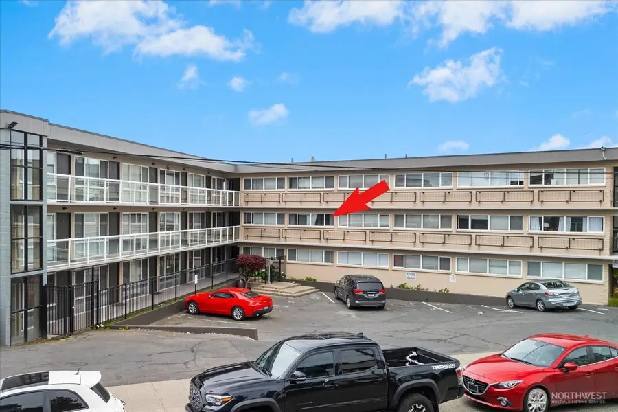 3151 Alki Avenue Sw #22, Seattle, WA 98116 - #2
