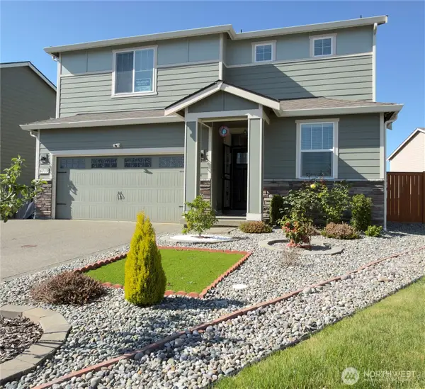 6713 1140th Street Ct E, Puyallup, WA 98373