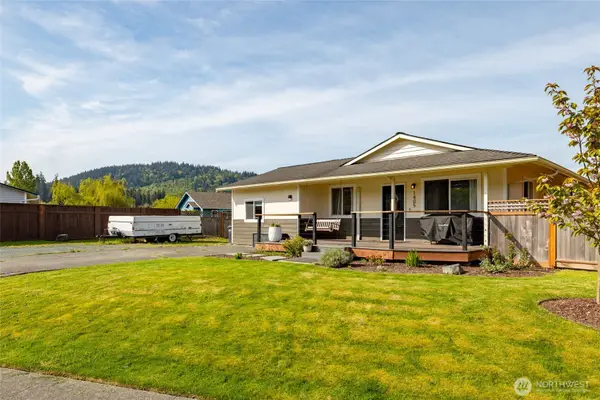 1405 S 27th Street, Mount Vernon, WA 98274