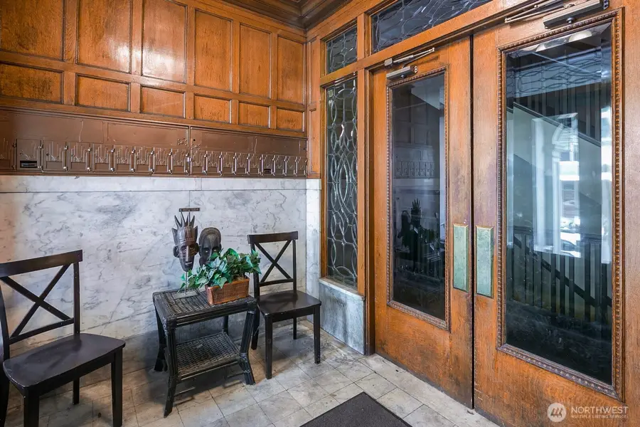 7 Harrison Street #39, Seattle, WA 98109 - #2