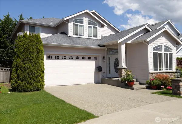 11816 240th Place, Kent, WA 98030