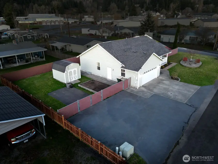 823 SW 21st Street, Chehalis, WA 98532 - #3
