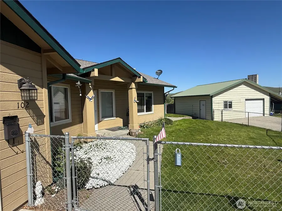 102 S 8th Street, Dayton, WA 99328 - #3