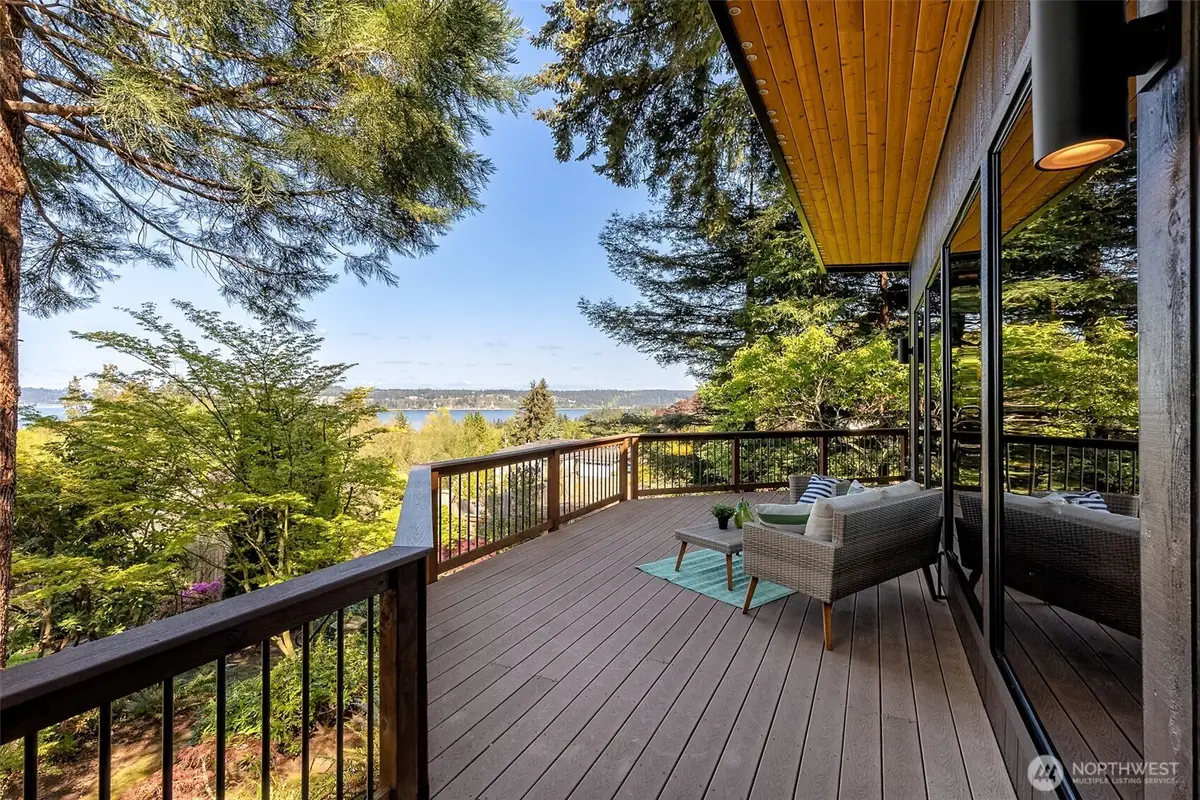 8005 21st Avenue W, University Place, WA 98466 - #1