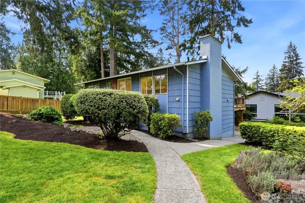14613 SE 16th Place, Bellevue, WA 98007