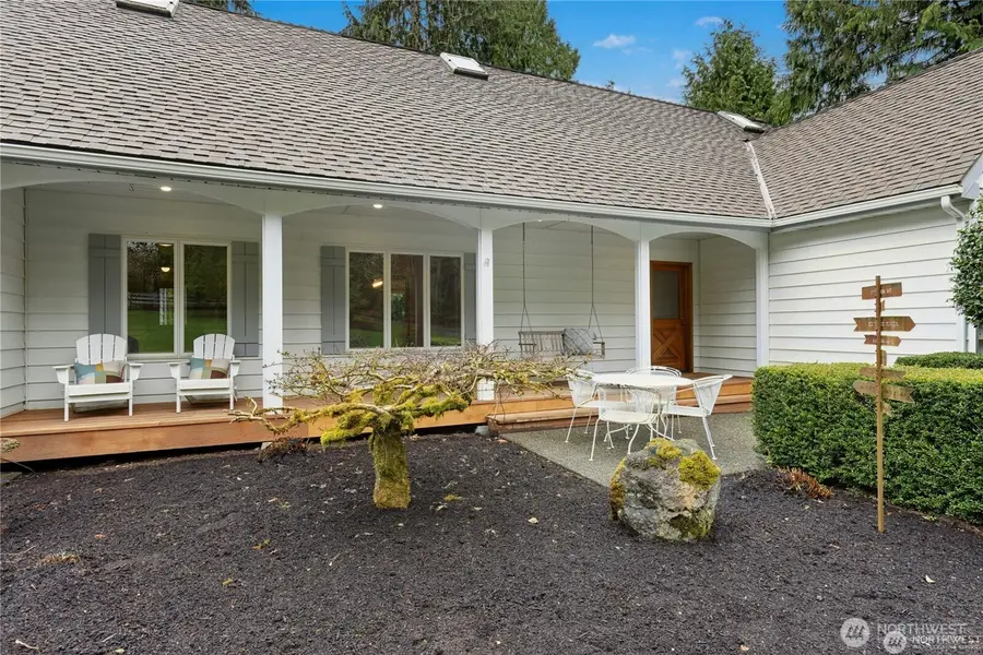 10235 Battle Point Drive Ne, Bainbridge Island, WA 98110 - #3