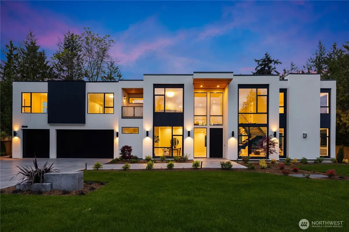 2436 82nd Ave Ne, Medina, WA 98039 - #1