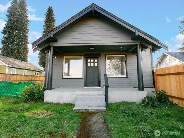 3331 S Alaska St, Tacoma, WA 98418