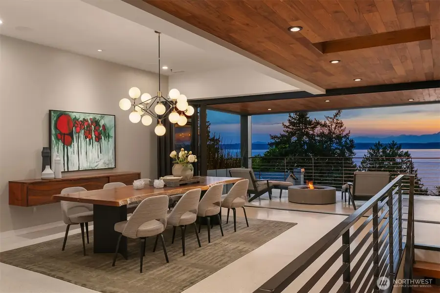 2825 Magnolia Boulevard W, Seattle, WA 98199 - #3