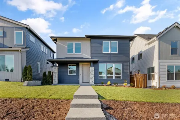 14521 205th Avenue E #915, Bonney Lake, WA 98391