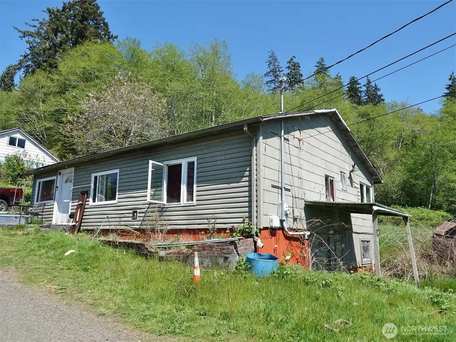 800 Rayonier Avenue, Hoquiam, WA 98550 - #2