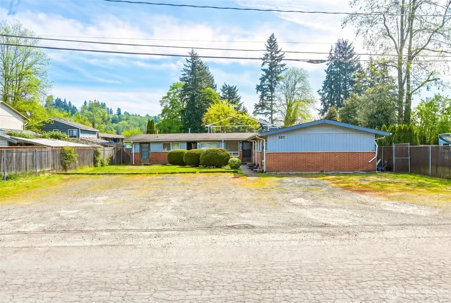 327 S Street Se, Auburn, WA 98002 - #2