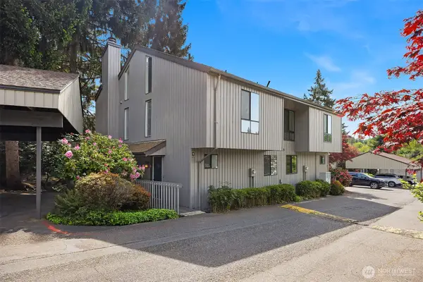 3428 108th Place Ne, Bellevue, WA 98004