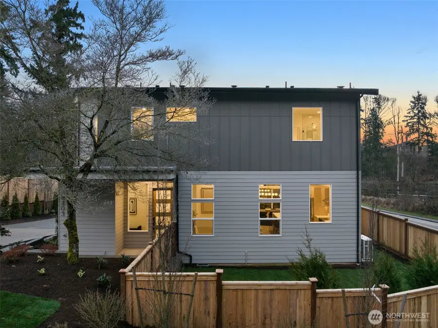 8403 NE 137th Street, Kirkland, WA 98034 - #2