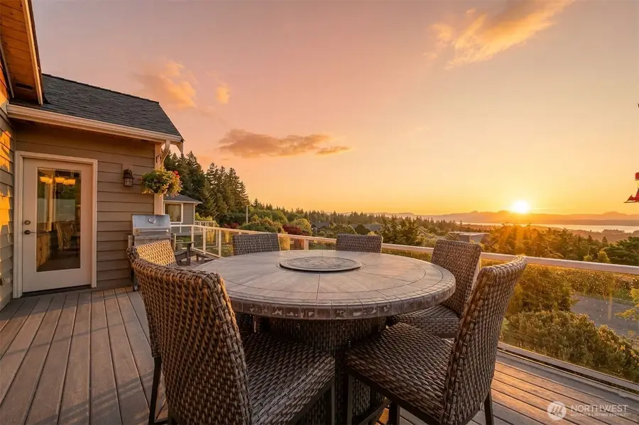 108 Glacier Peak Drive, Camano Island, WA 98282 - #2