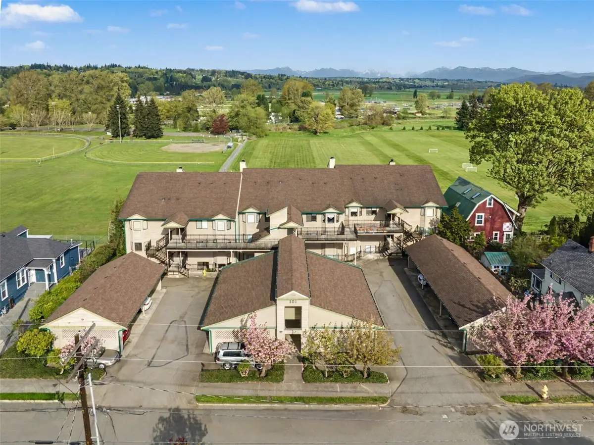 101 Pine Avenue #303, Snohomish, WA 98290 - #1