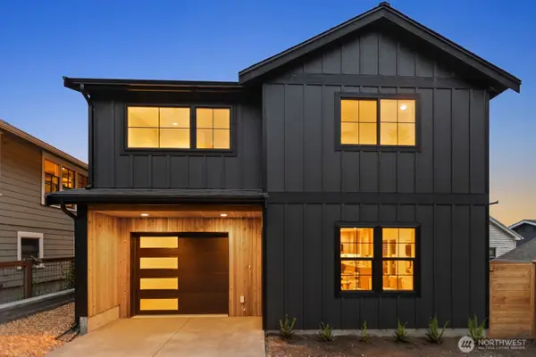 304 NW 45th Street, Seattle, WA 98107