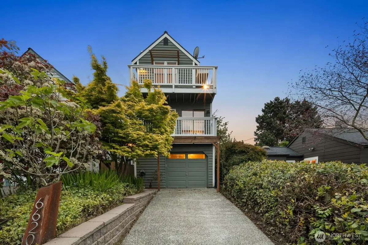 6620 28th Avenue Nw, Seattle, WA 98117 - #1