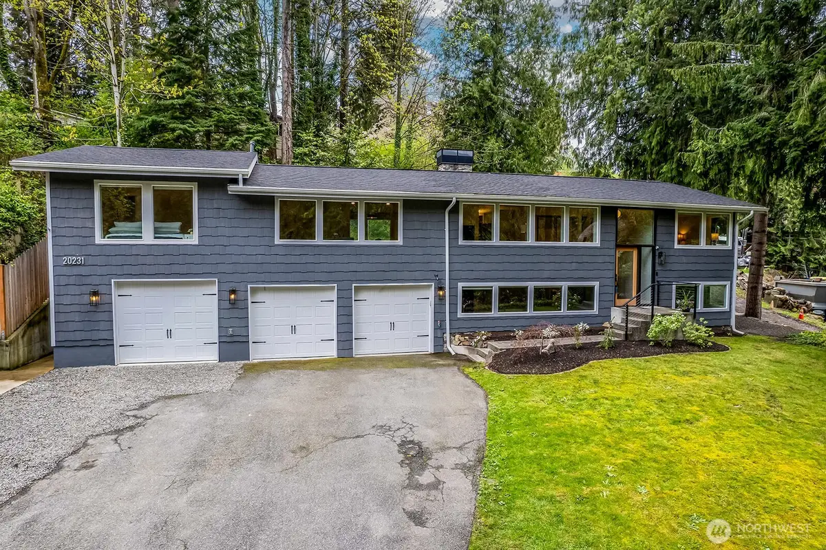 20231 37th Avenue Ne, Lake Forest Park, WA 98155 - #1