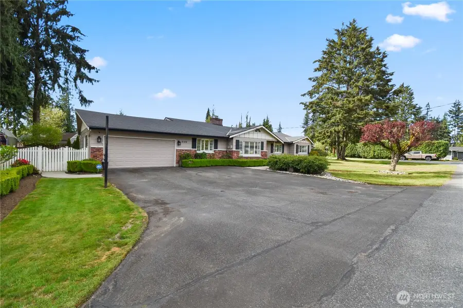 8120 55th Avenue Ne, Marysville, WA 98270 - #2