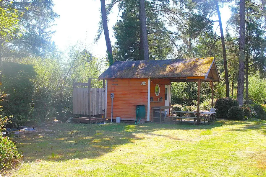 2839 Fisher Avenue #6 & 7, Tokeland, WA 98590 - #2
