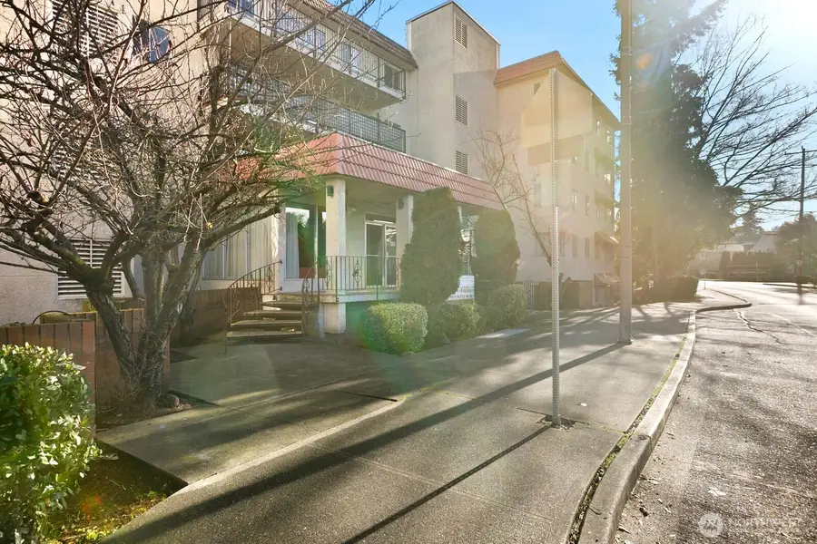 9030 Seward Park Avenue S #411, Seattle, WA 98118 - #3