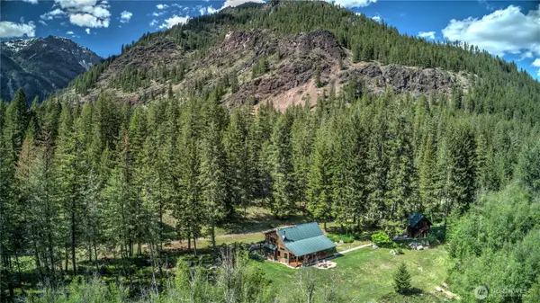 19 A And B Two Rivers Road, Mazama, WA 98833