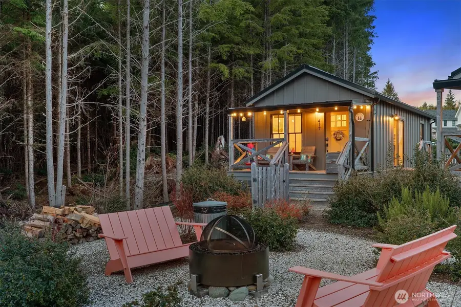 417 E Compass Street, Pacific Beach, WA 98571 - #2