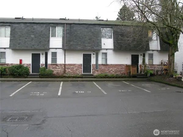 710 10th St Nw Ne #D, Auburn, WA 98002