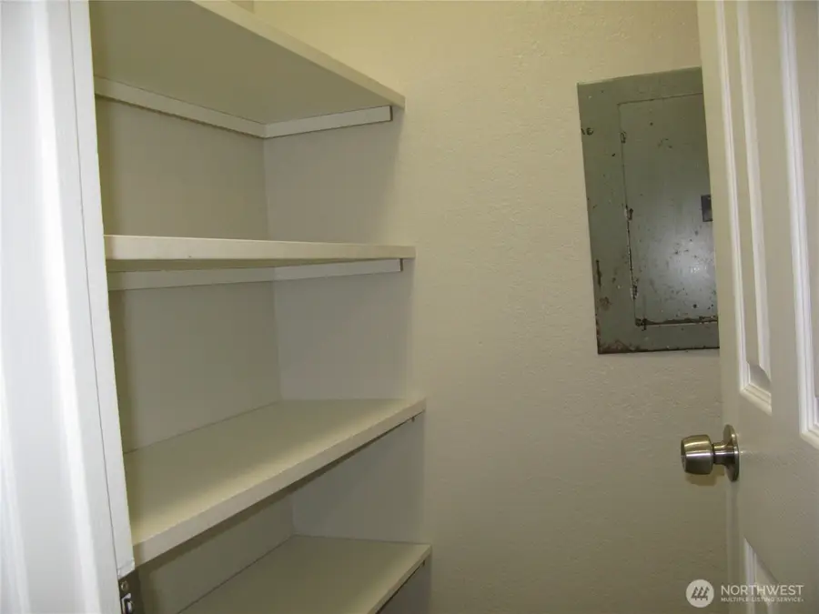 710 10th Street Ne #D, Auburn, WA 98002 - #3