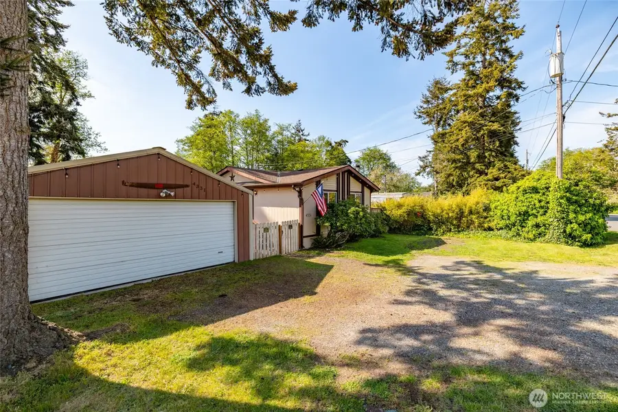 4331 Hamilton Drive, Oak Harbor, WA 98277 - #3