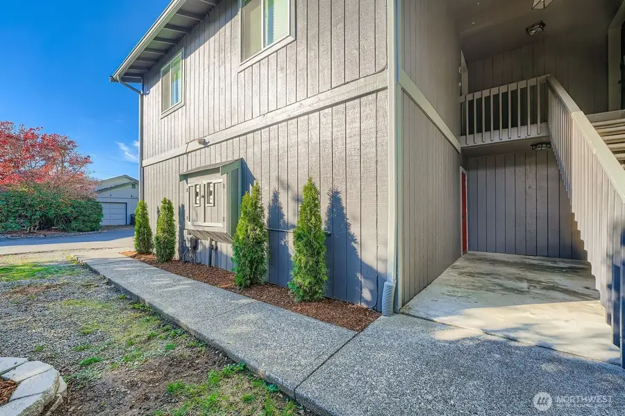 105 E 96th Street, Tacoma, WA 98445 - #3