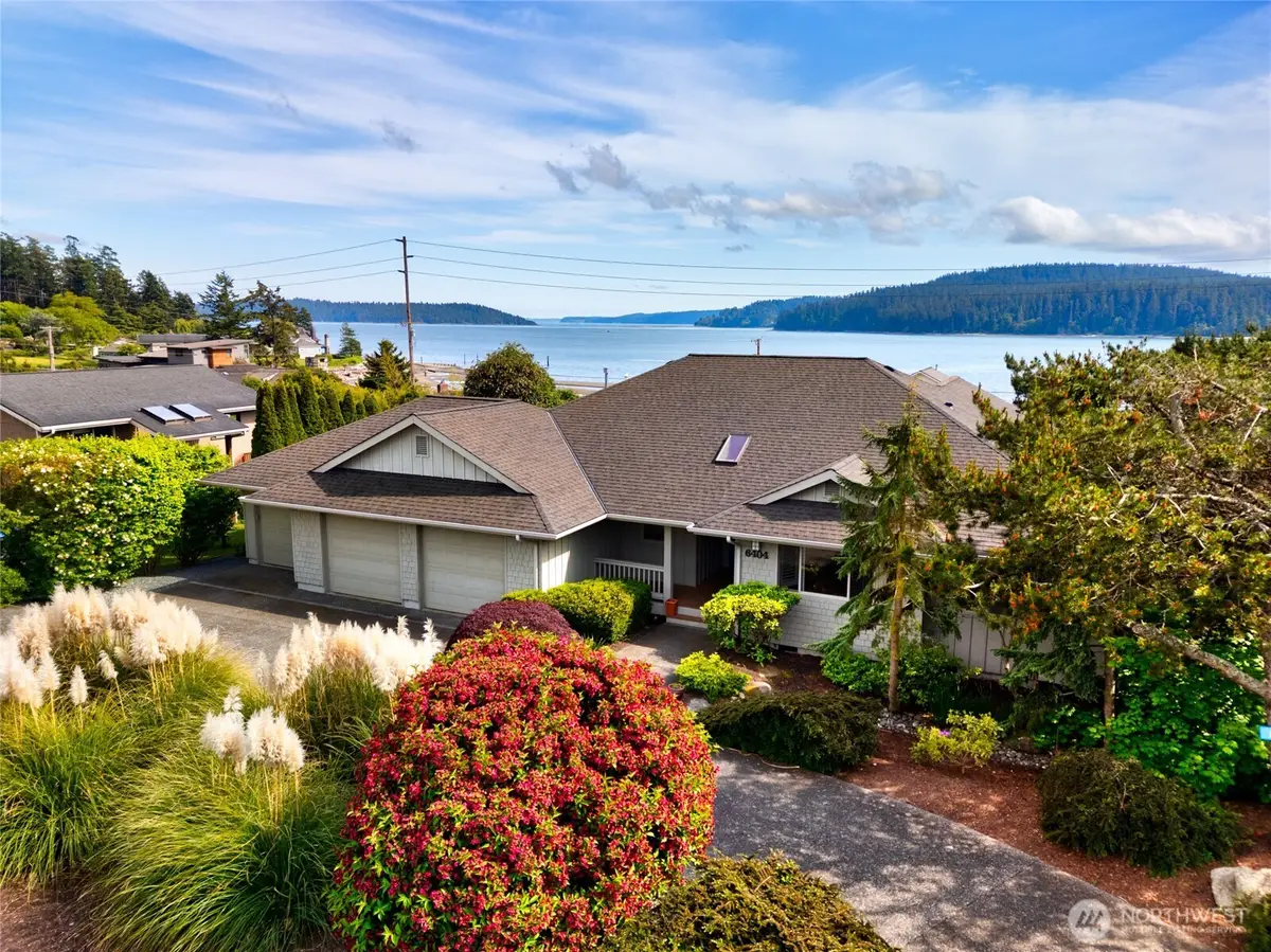 6404 Warren Street, Anacortes, WA 98221 - #1