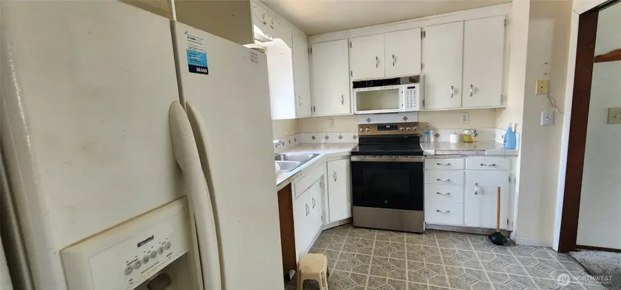 10716 102nd Street Sw, Tacoma, WA 98498 - #2