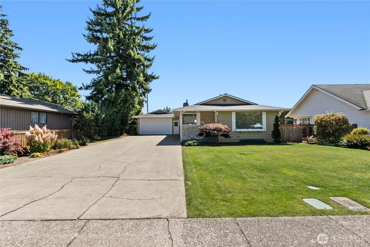 1611 E Street, Lynden, WA 98264 - #1