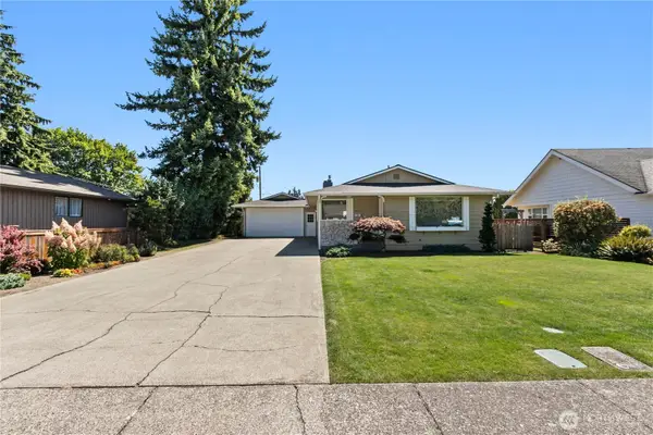 1611 E Street, Lynden, WA 98264