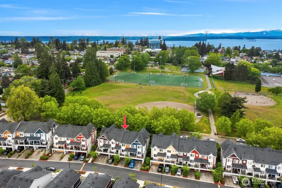 6942 31st Avenue Sw, Seattle, WA 98126 - #2