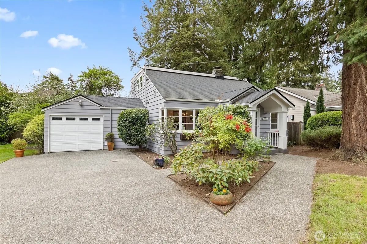 1711 NE 113th Street, Seattle, WA 98125 - #1